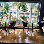 El Oumnia Puerto & Spa