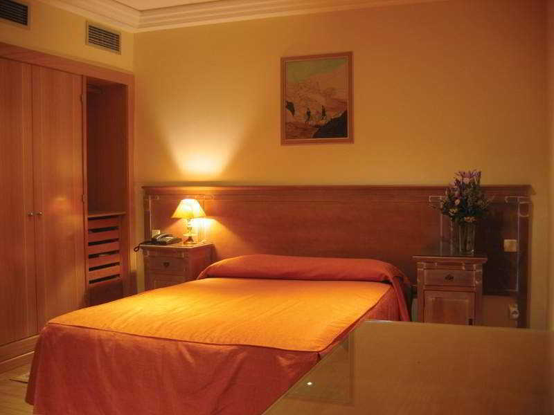 Hotel El Oumnia Puerto & 4*